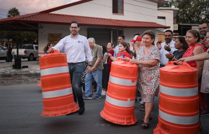 Santiago estrena la mayor rehabilitación vial en Los Cavazos y arranca nueva obra