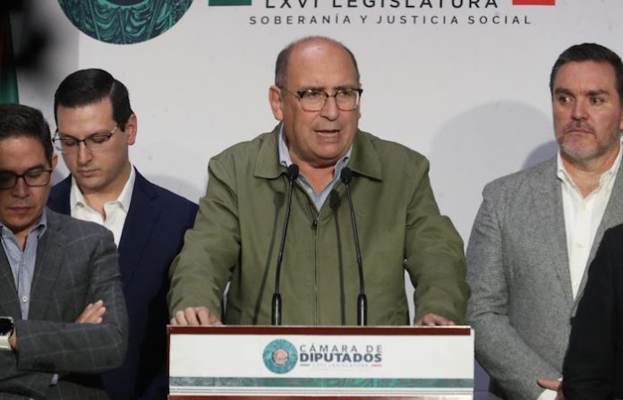 Acusan PRI y PAN a Morena de “albazo legislativo” en reforma a la Ley de Amparo