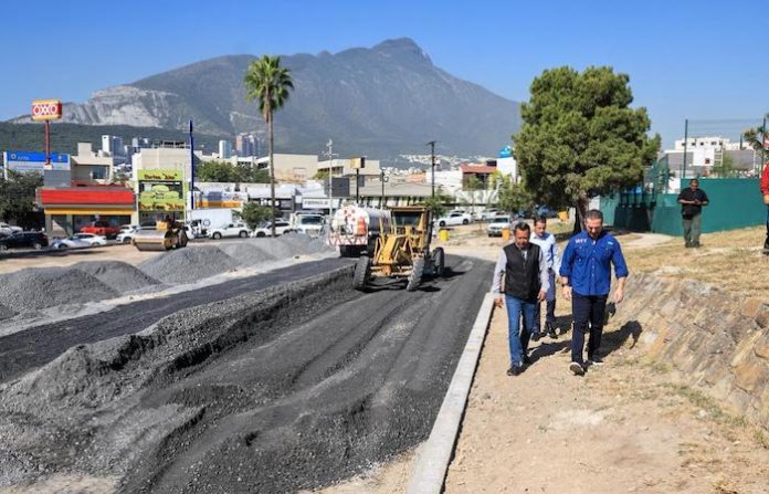 Monterrey renueva Colinas de San Jerónimo con cancha y parque totalmente rehabilitados