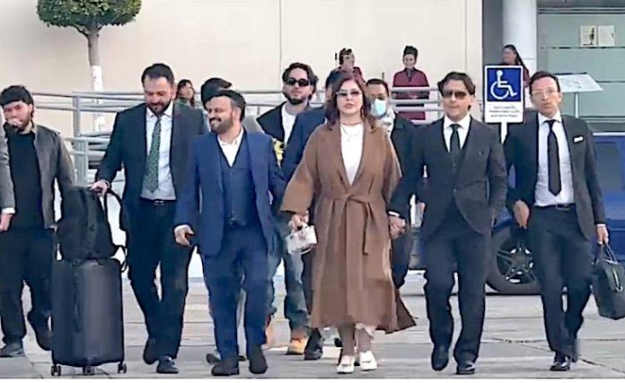 Christian Nodal evita la vinculación a proceso, pero el caso sigue abierto: ¿qué ocurrió realmente?