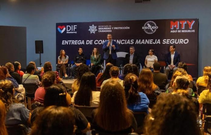 Monterrey celebra a sus primeros 500 conductores formados con el programa Maneja Seguro