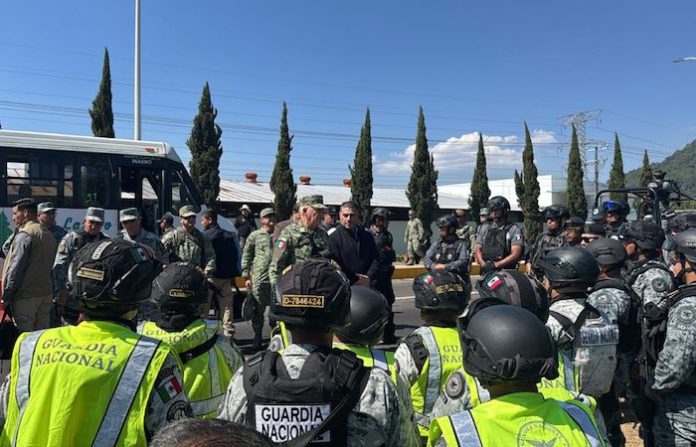 “Va a continuar habiendo golpes” contra el contrabando de combustible en México, según autoridades