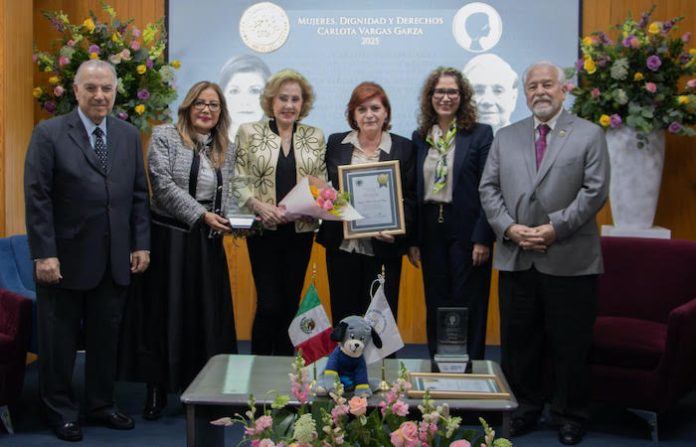 CEDHNL entrega el Reconocimiento “Mujeres, Dignidad y Derechos: Carlota Vargas Garza 2025”