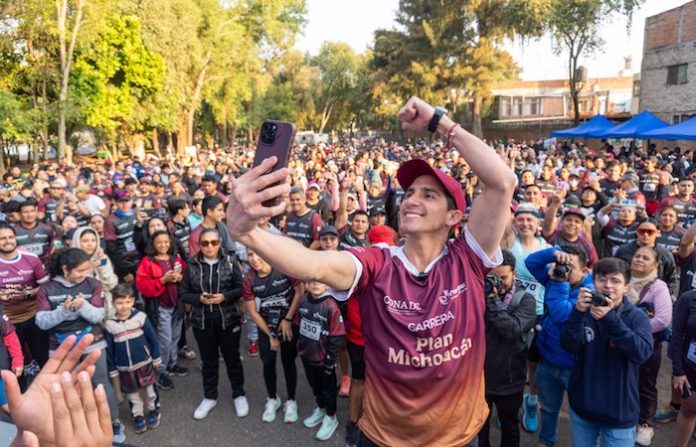 Rommel Pacheco encabeza una multitudinaria Carrera Plan Michoacán en el Zoológico de Morelia
