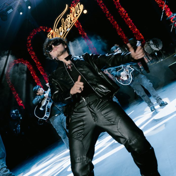 Gabito Ballesteros enciende Oaxaca con una “Ofrenda” musical que honra a los inmortales