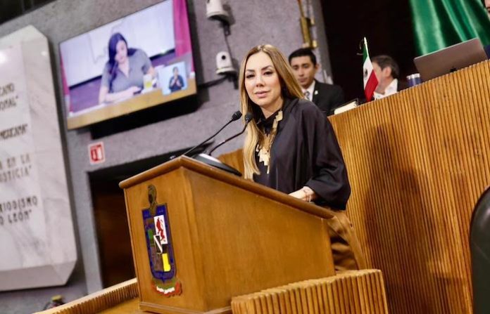 Proponen crear Parlamento de Secundaria para impulsar participación juvenil