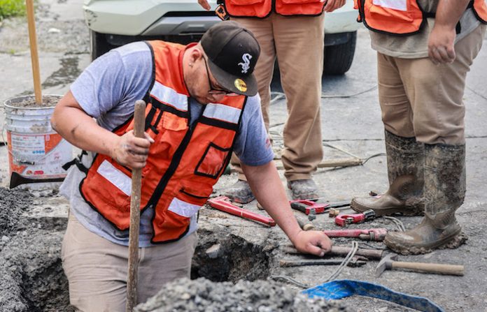 Agua y Drenaje repara más de 10 mil fugas en octubre y promete mantener el ritmo