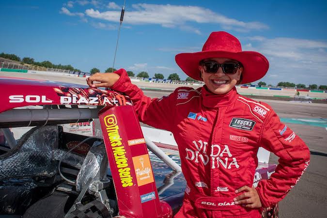 Sol Díaz cierra en Puebla su temporada debut en Trucks México Series