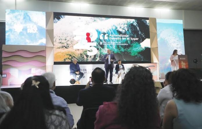 Escobedo lleva su 4T Norteña al foro de la UNESCO como ejemplo de crecimiento con justicia