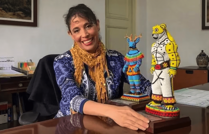 La encargada de la Embajada de México en Lima abandona Perú tras romper relaciones diplomáticas