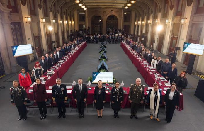 Sheinbaum aprieta el paso: promete frenar la extorsión y presume avances en seguridad