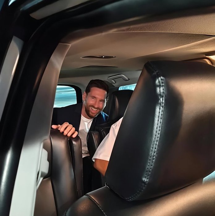 Video: Aficionados indios causan caos en estadio de Calcuta tras llegada de Messi, según medios