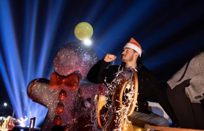 La Navidad toma las calles de Monterrey con desfile estatal 2025