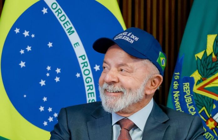 Lula asegura que vetará la ley que reduce condena de expresidente brasileño Bolsonaro