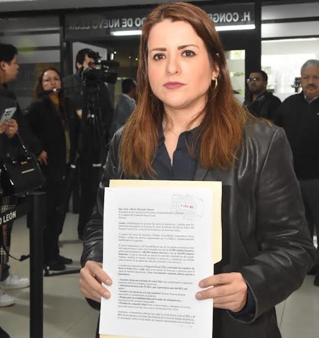 Pide CANIRAC a Diputados frenar alza de 100% y 200% en licencias de alcohol