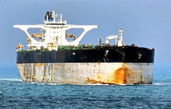 EU intercepta un tercer navío petrolero frente a las costas de Venezuela, según medios