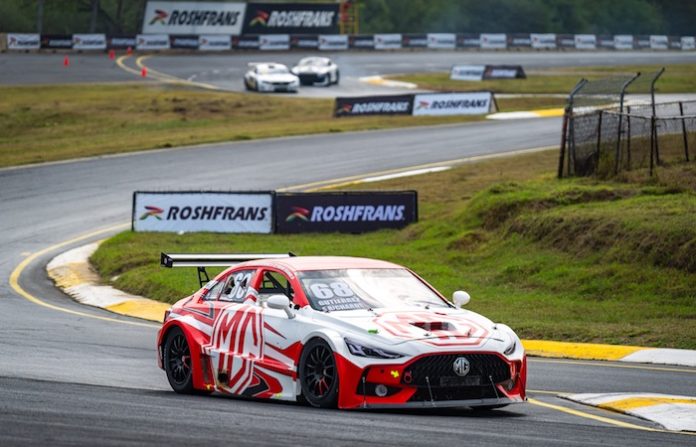 Emiliano Richards festeja título y apunta a un 2026 igual de exigente