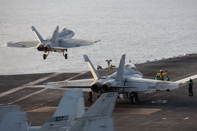 Trump confirma el inminente inicio de ataques terrestres contra “los carteles de la droga” en Latinoamérica