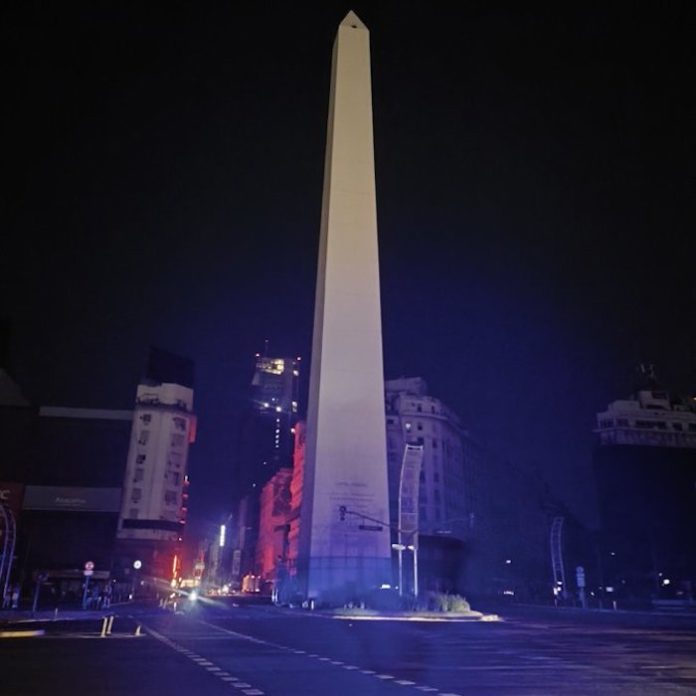 Más de 35.000 hogares permanecen sin luz en Argentina por una ola de calor