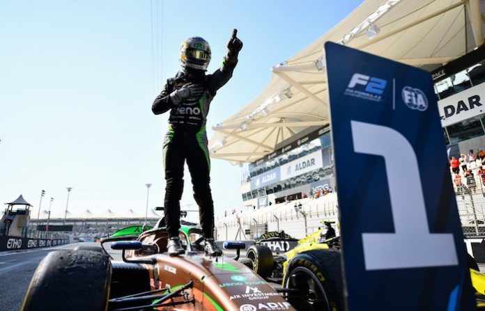 Joshua Dürksen cierra la temporada de Fórmula 2 con victoria en Yas Marina y doble podio