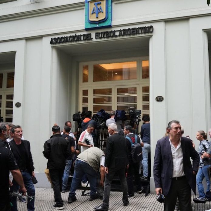 La Justicia argentina allana la sede de la Asociación de Fútbol, reportan medios