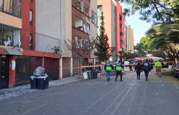 VIDEO: Así explotó un edificio de la Ciudad de México por acumulación de gas