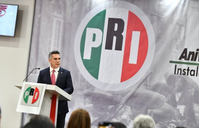 La oposición en México evidenció un “alarmante entreguismo” tras la intervención en Venezuela, dice analista