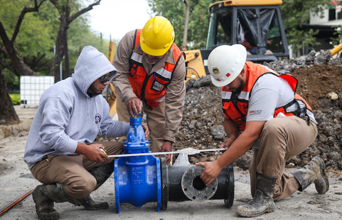 Agua y Drenaje atiende más de 9 mil fugas en diciembre en la zona metropolitana