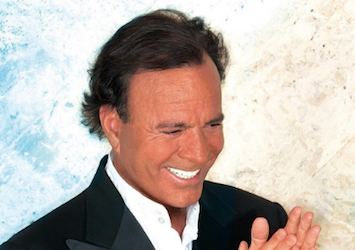 Julio Iglesias rompe su silencio y niega acusaciones de agresión sexual en su contra
