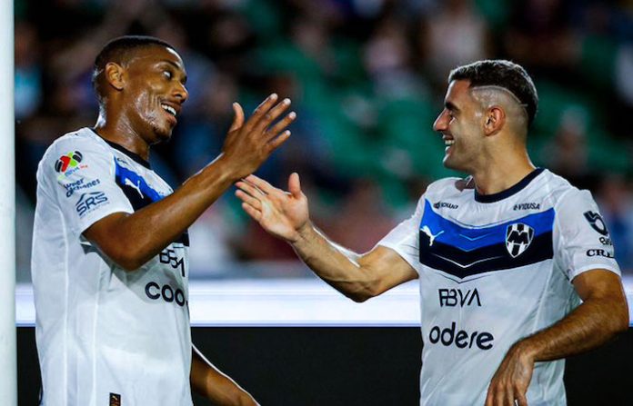 Rayados exhibe su poder ofensivo y golea a Mazatlán