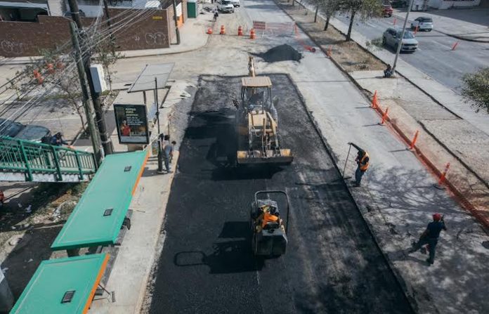Reabren circulación en Eloy Cavazos tras reparar macro fuga