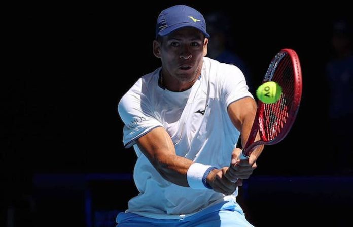 Sebastián Báez inaugura la temporada 2026 con un triunfo que impulsa a Argentina