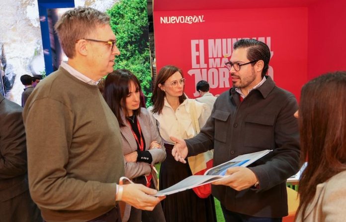 Santiago busca reflector mundialista desde la FITUR en Madrid