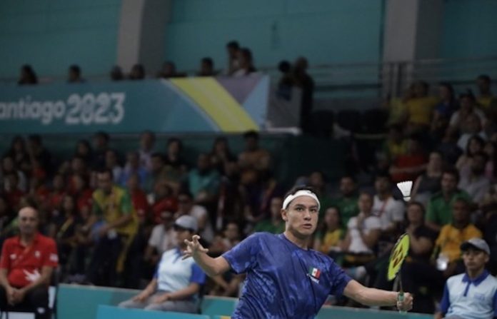 Maximiliano Ávila apunta al Mundial de Para Bádminton, evento primordial de 2026