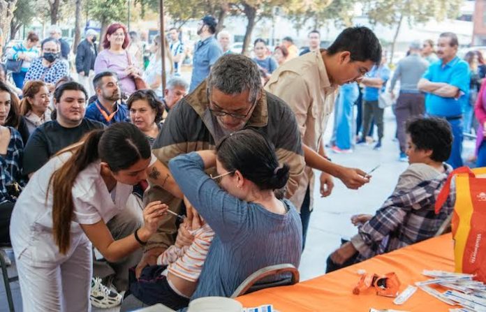 Refuerza Guadalupe vacunación ante bajas temperaturas