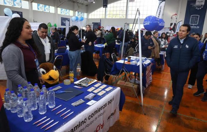 San Nicolás arranca el año con feria del empleo y más de 5 mil vacantes