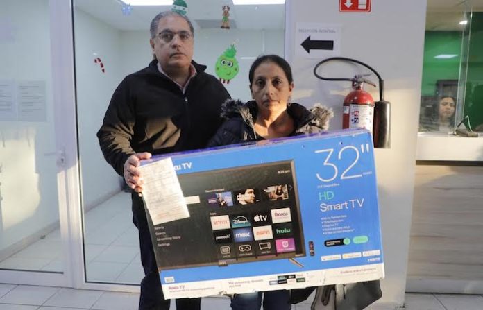 Arranca el cobro del predial en Escobedo con incentivos y filas desde antes del amanecer