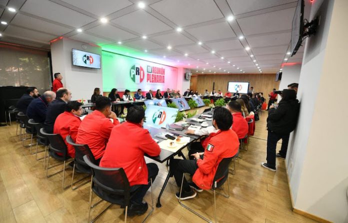 PRI se planta como contrapeso y anuncia batalla legislativa contra Morena