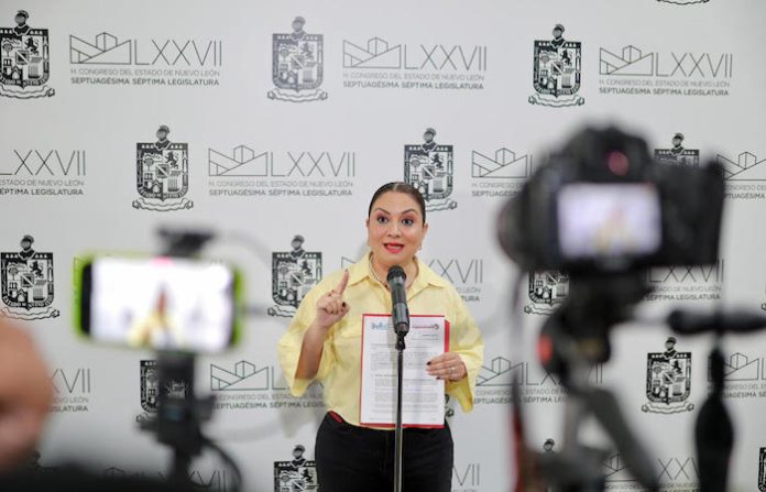 Presentan denuncia contra Sandra Pámanes por presunto llamado a incumplir la ley