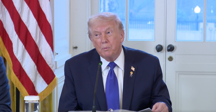 Video: Trump se jacta de que una calle en Venezuela lleva su nombre