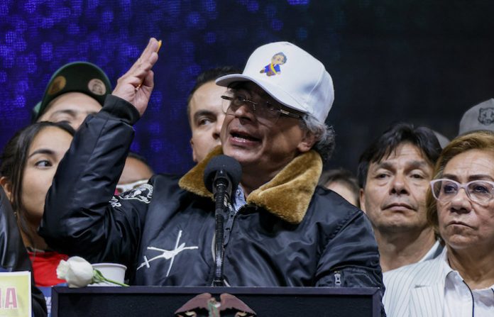 Petro propone unión de todos los ejércitos de América Latina contra el narco