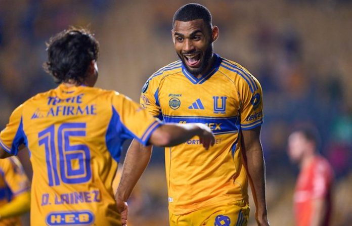 Tigres despierta en el Uni y avanza con autoridad en la Concacaf