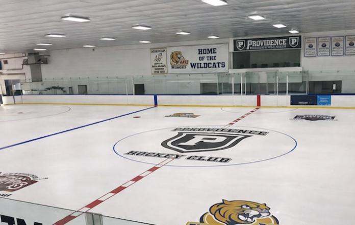 Video: Se registra tiroteo durante un juego de hockey escolar en el este de Estados Unidos