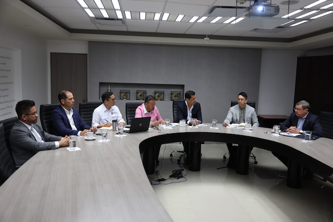 Analizan Agua y Drenaje y NADBank proyectos para reforzar resiliencia hídrica en Nuevo León