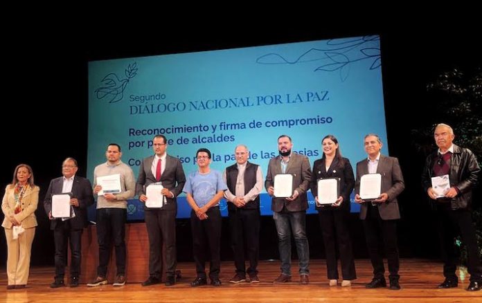 Reconocen a Escobedo a nivel nacional por su modelo de reconstrucción del tejido social