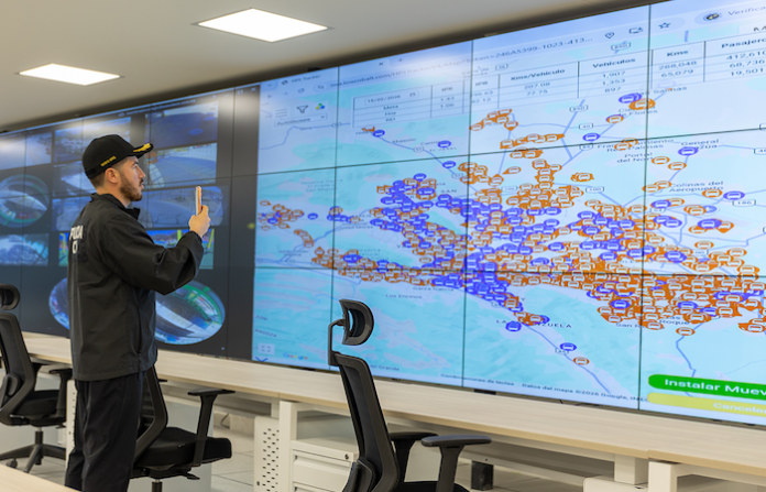 Desde el aire y tierra, Samuel García supervisa el nuevo complejo táctico de Fuerza Civil