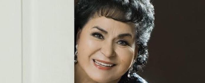 Video: Carmelita Salinas es acusada de sacrificar niños en el podcast de Saskia Niño de Rivera