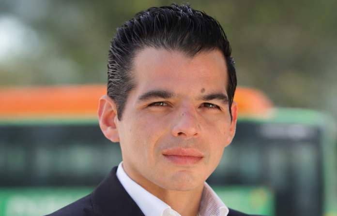 Movilidad estudiantil fortalece el acceso a la educación en Nuevo León: Miguel Flores