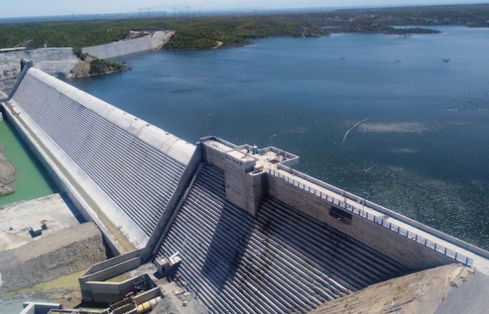 Presa León pone a Nuevo León en el mapa mundial de la ingeniería en concreto