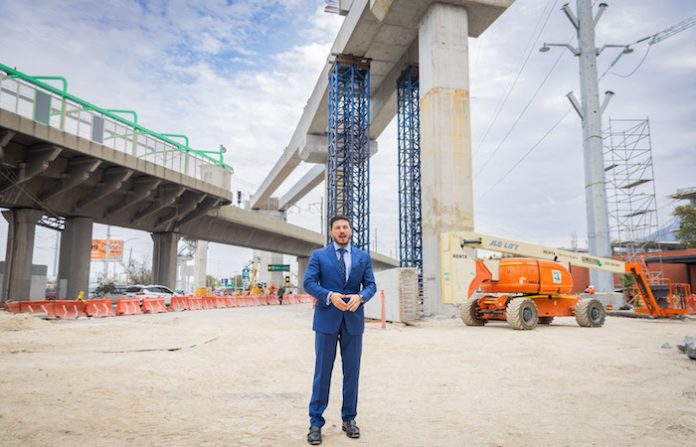 Supervisa Gobernador cruce especial de la Línea 6 del Metro sobre la Línea 1
